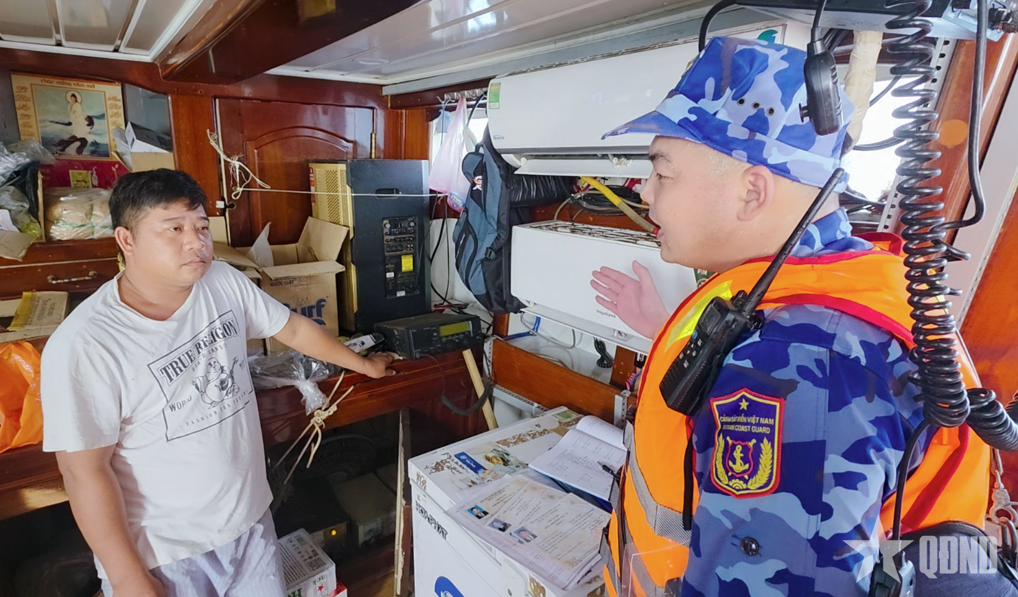 Những “điểm gác” giữa trùng khơi